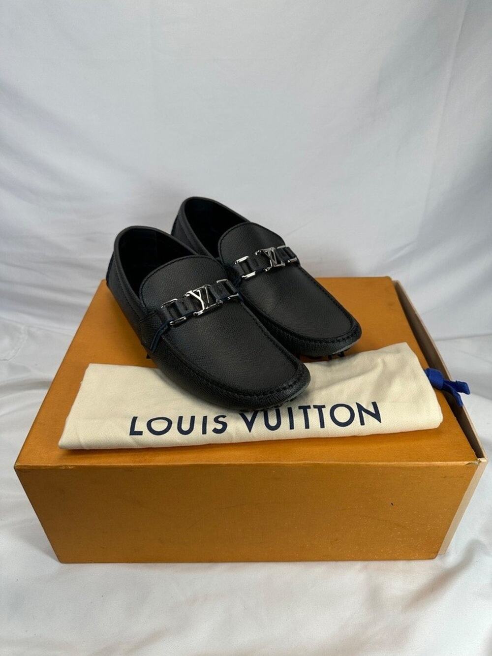 Louis Vuitton Hockenheim Driver Moccasin Size 9.5 SPB-MS 350271